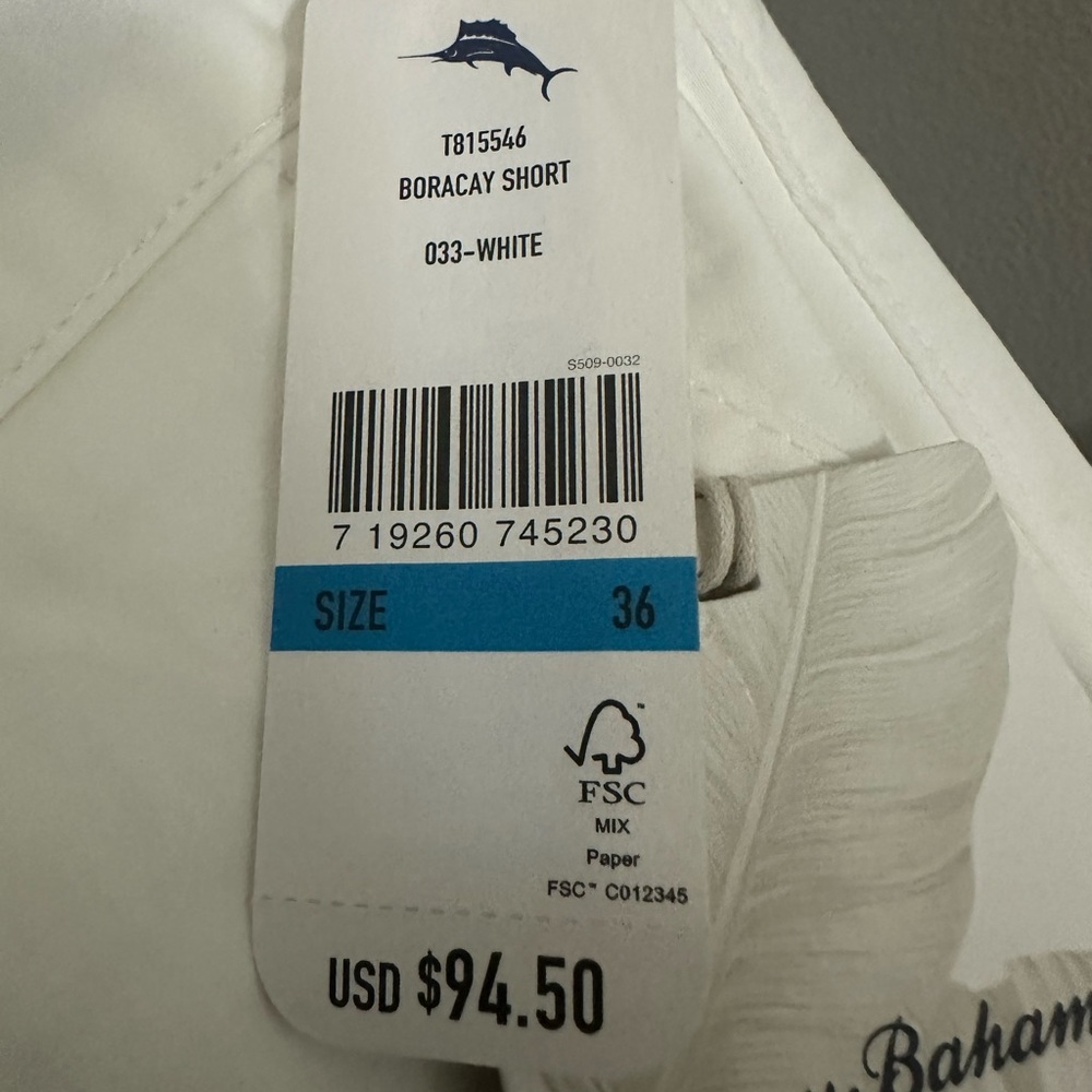 Tommy Bahama White Flat Front Men's Shorts - Picture 3 of 3